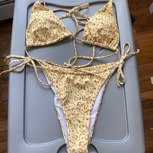 SHEIN Leopard triangle bikini